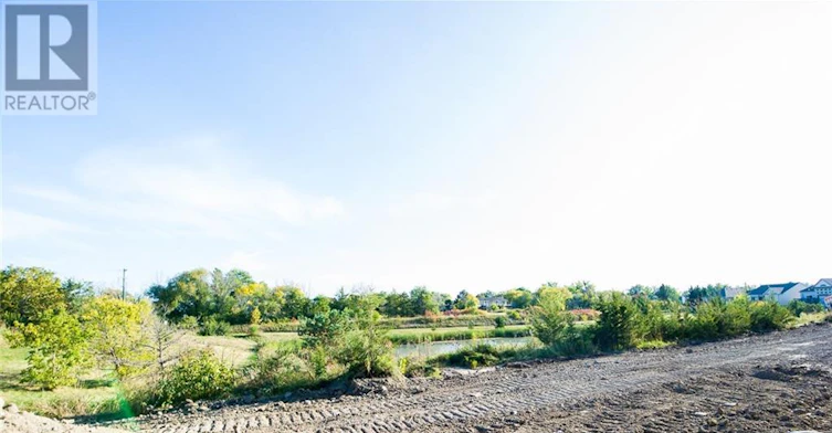 36 Oakmont Drive, Loyalist, ON, K0H 1G0 - 5