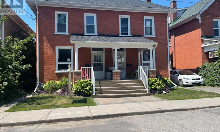 271 Thomas Street