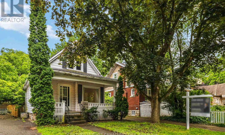 215 Bernard Avenue