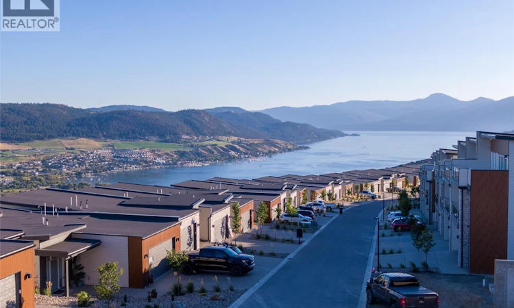 66-7735 Okanagan Hills Boulevard