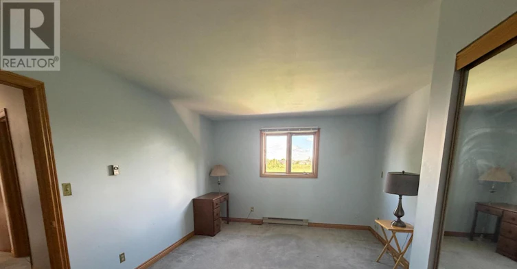 UPPER-19 Robinglade Avenue, Kawartha Lakes, ON, L0C 1G0 - 10