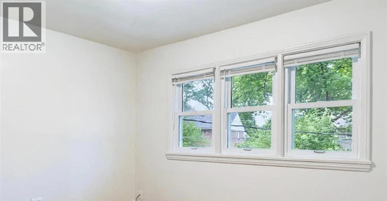2163 College Avenue, Windsor, ON, N8B 1M6 - 12