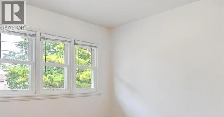 2163 College Avenue, Windsor, ON, N8B 1M6 - 13
