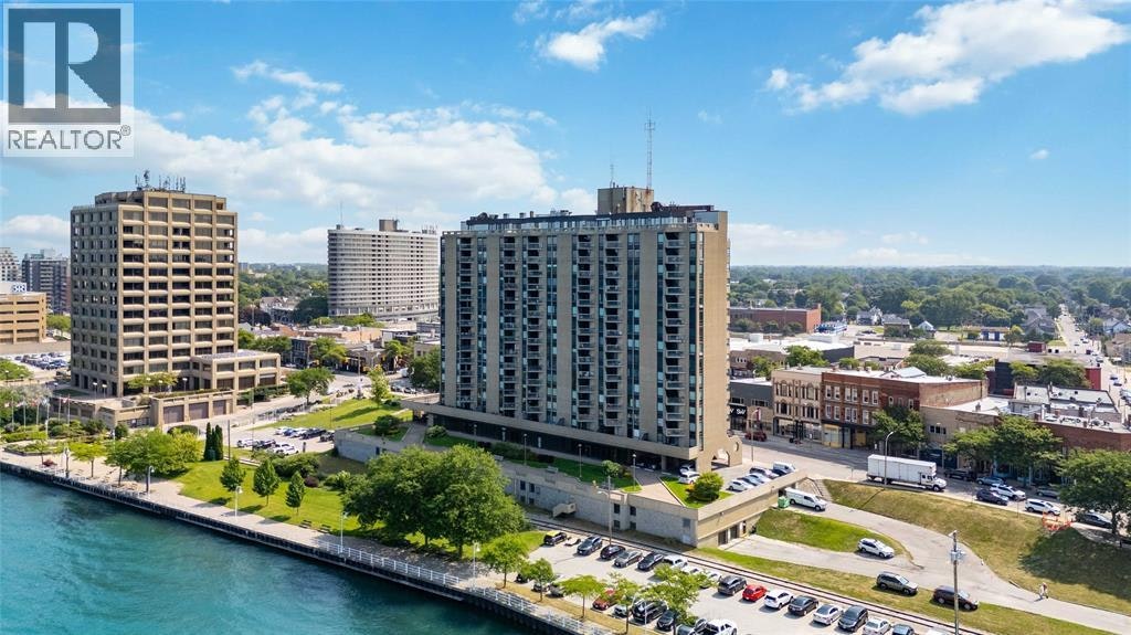 1004-155 Front Street North, Sarnia, ON, N7T 7V6