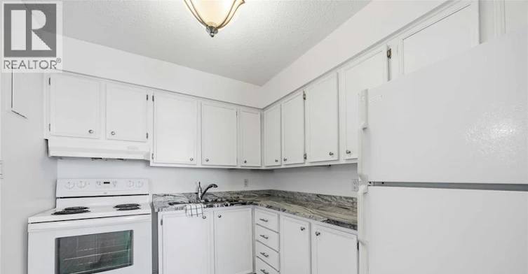 1004-155 Front Street North, Sarnia, ON, N7T 7V6 - 6