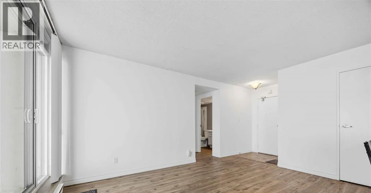 1004-155 Front Street North, Sarnia, ON, N7T 7V6 - 8