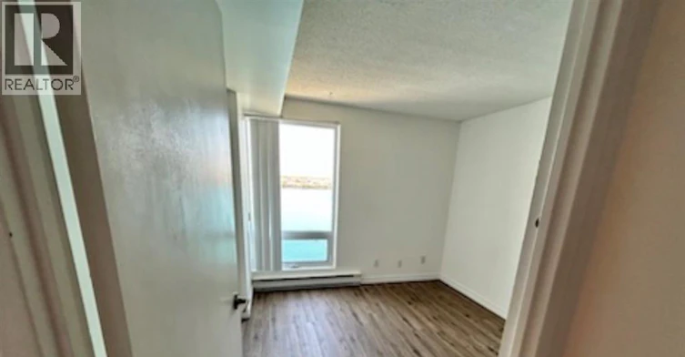 1004-155 Front Street North, Sarnia, ON, N7T 7V6 - 6