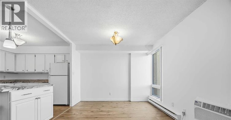1004-155 Front Street North, Sarnia, ON, N7T 7V6 - 10