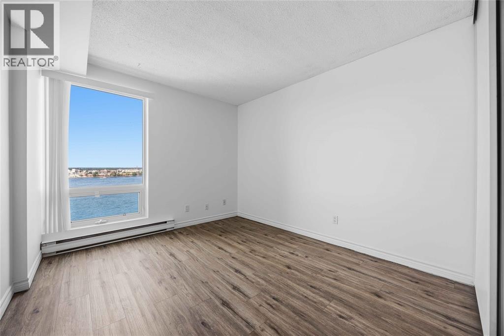 1004-155 Front Street North, Sarnia, ON, N7T 7V6 - 13