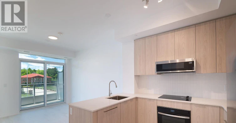 230-2501 Saw Whet Boulevard, Oakville, ON, L6M 5N2 - 5