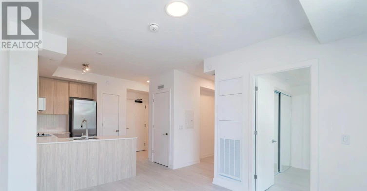 230-2501 Saw Whet Boulevard, Oakville, ON, L6M 5N2 - 4
