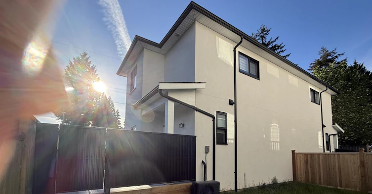 Laneway House-9727 129a Stree, Surrey, BC, V3T 3J6