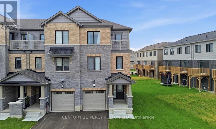 1 Greig Street
