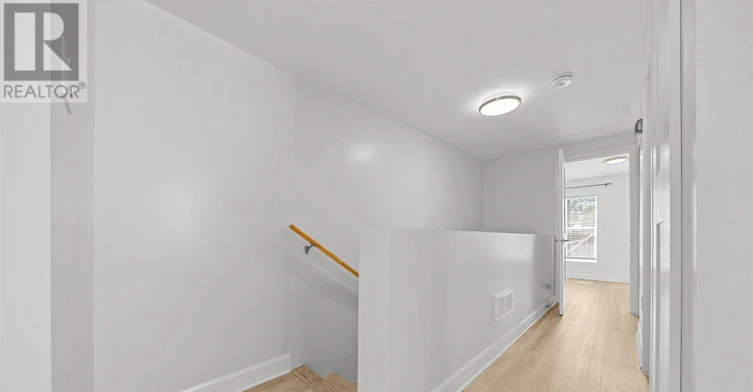 2-183 Britannia Road, Ottawa, ON, K2B 5X1 - 3