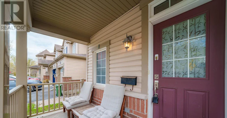 957 Messor Crescent, Ottawa, ON, K2S 0P2 - 2