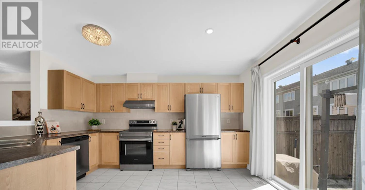957 Messor Crescent, Ottawa, ON, K2S 0P2 - 12