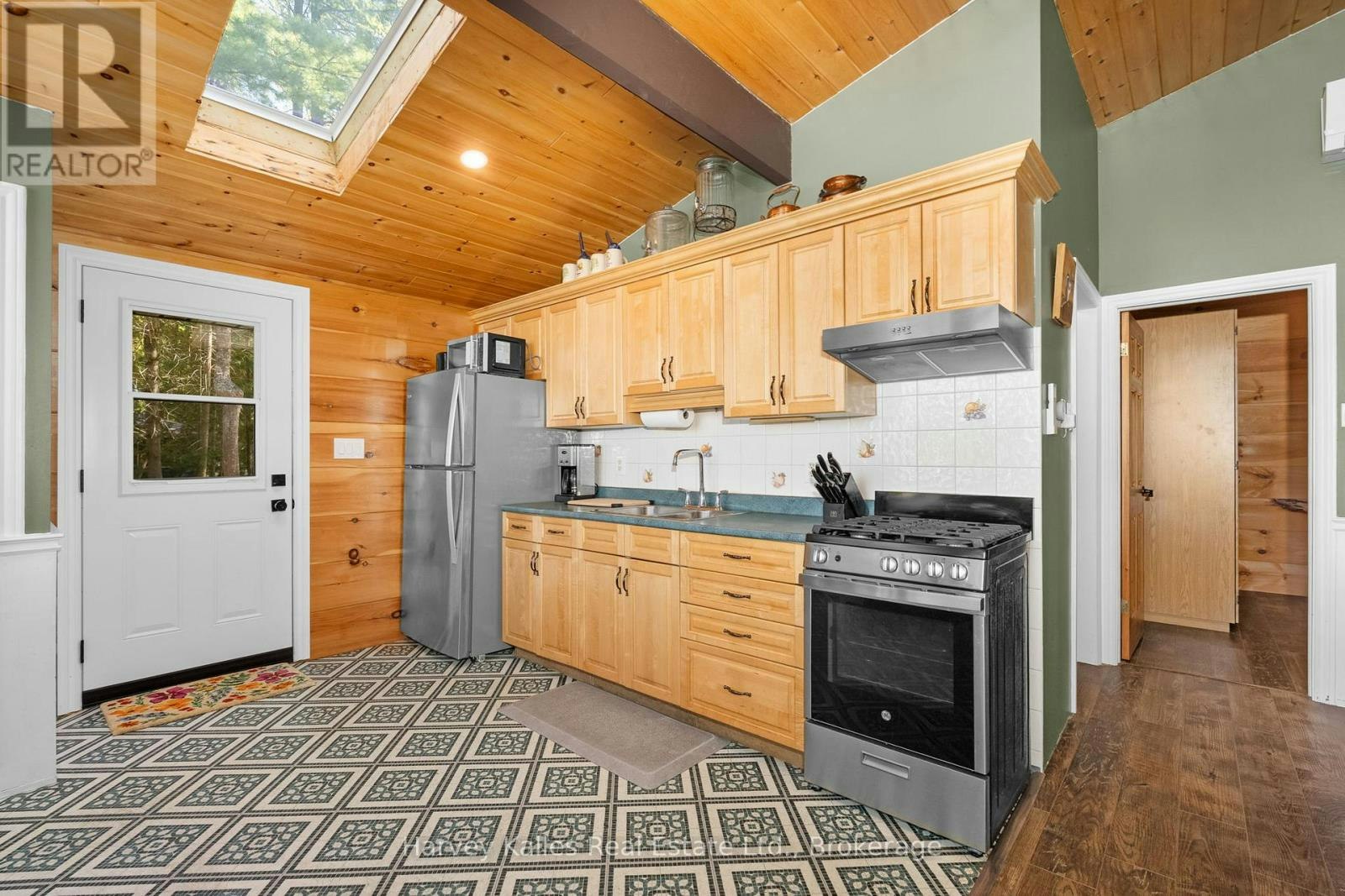 1003 Hollow Road, Algonquin Highlands, ON, P0A 1E0 - 15