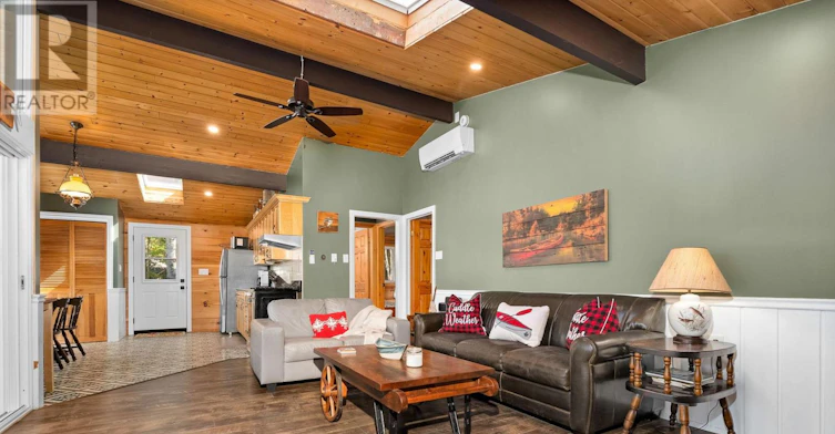 1003 Hollow Road, Algonquin Highlands, ON, P0A 1E0 - 11