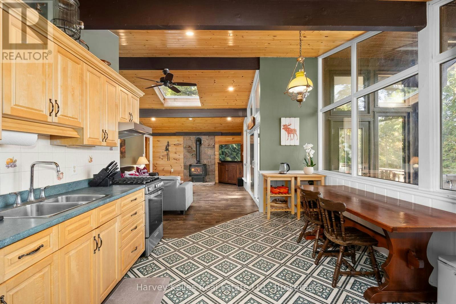 1003 Hollow Road, Algonquin Highlands, ON, P0A 1E0 - 12