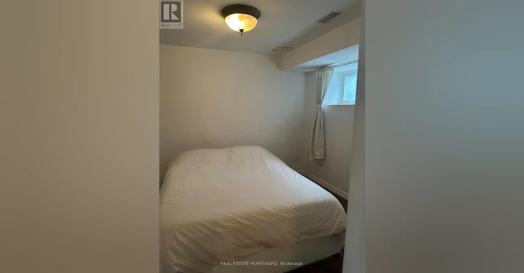 BASEMENT-66 Mackenzie Crescent, Toronto, ON, M6J 1T1 - 13