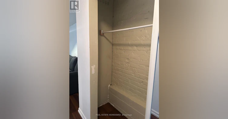 BASEMENT-66 Mackenzie Crescent, Toronto, ON, M6J 1T1 - 10