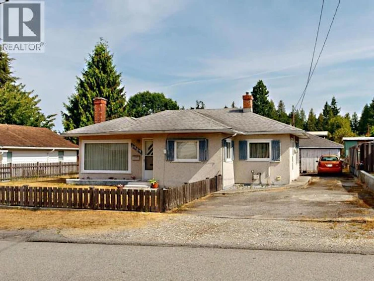 6983 Surrey Street, Powell River, BC, V8A 1H5