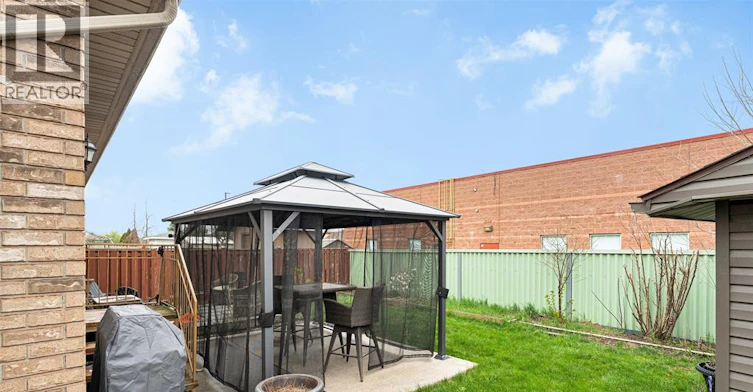 11460 Timber Bay Crescent, Windsor, ON, N8R 2K9 - 4
