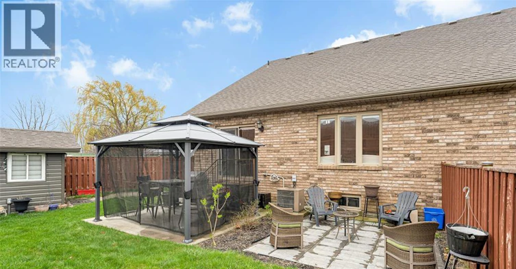 11460 Timber Bay Crescent, Windsor, ON, N8R 2K9 - 6