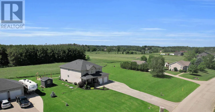 46 Scenic Drive, Mapleton, ON, N0G 1P0 - 2