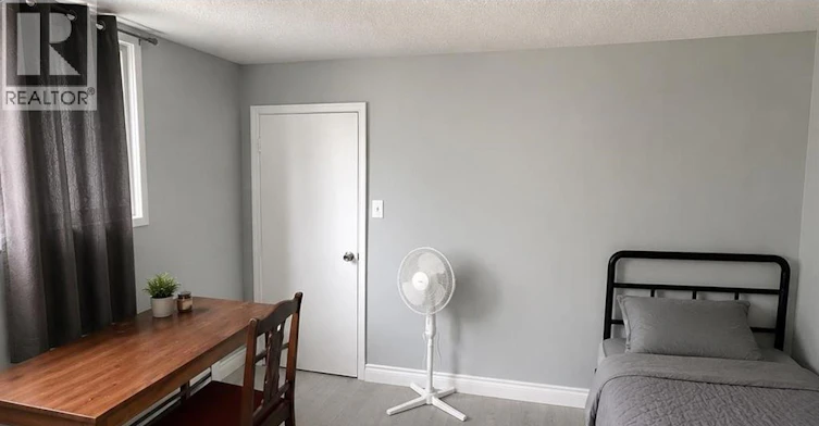1-318 Erb Street, Waterloo, ON, N2L 1W3 - 5
