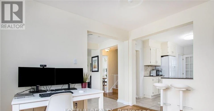 2012 Dorval Avenue, Ottawa, ON, K1G 2N8 - 5