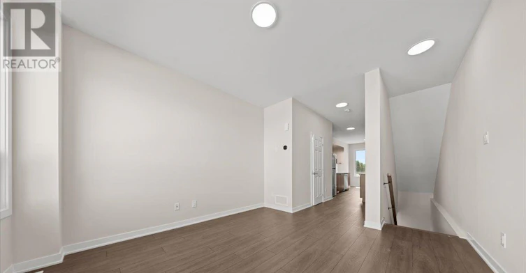 241 Lamarche Avenue, Ottawa, ON, K1W 0M5 - 12
