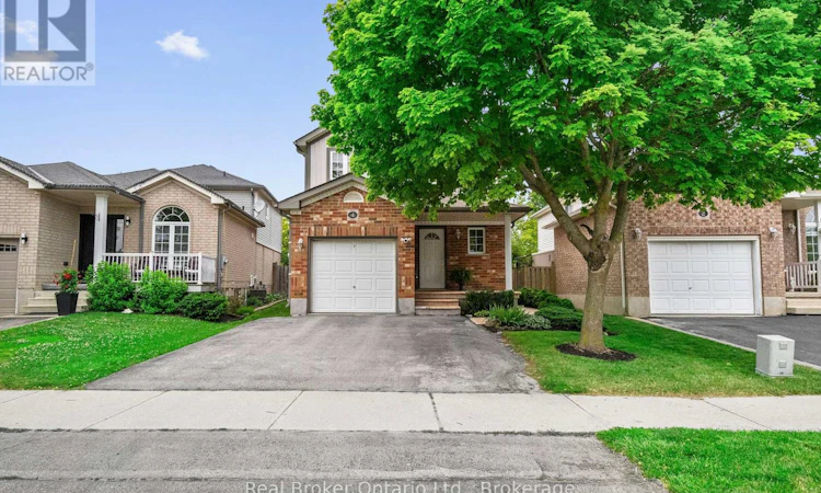 4 Beardmore Crescent