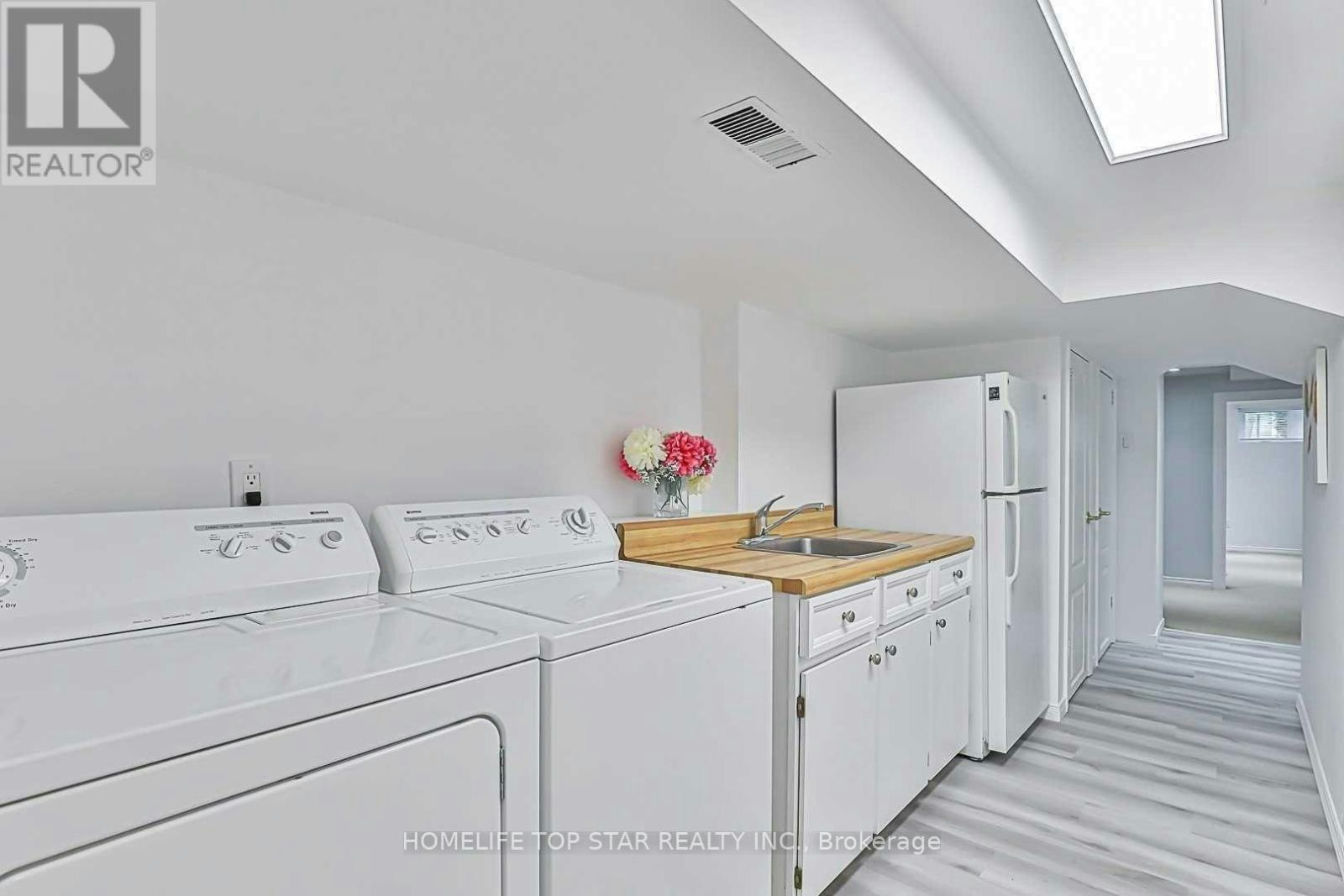 BASEMENT-209 Connaught Avenue, Toronto, ON, M2M 1H6 - 7