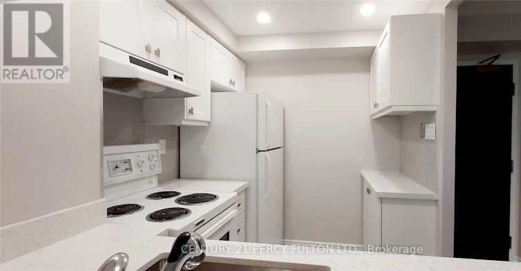 1512-736 Bay Street, Toronto, ON, M5G 2M4 - 4