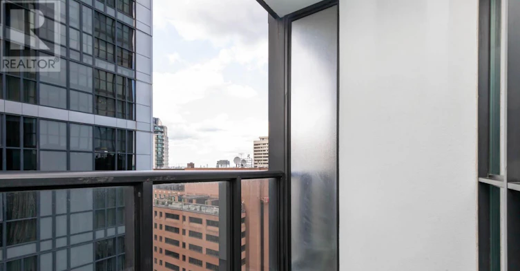 1907-110 Charles Street E, Toronto, ON, M4Y 1T5 - 27