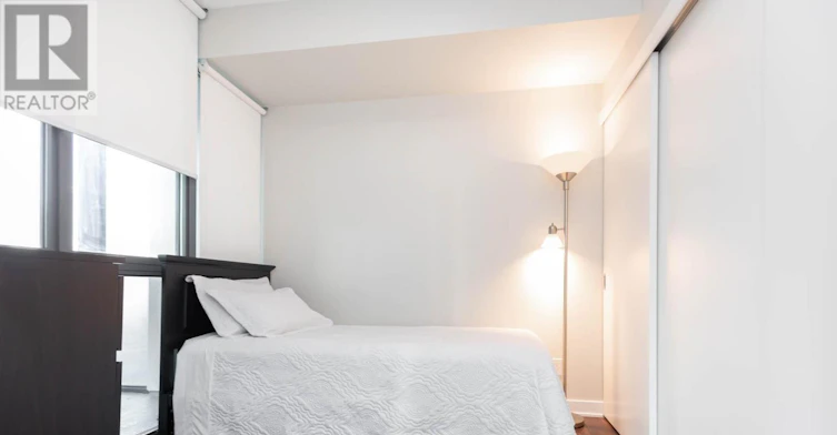 1907-110 Charles Street E, Toronto, ON, M4Y 1T5 - 23