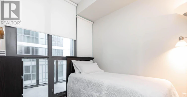 1907-110 Charles Street E, Toronto, ON, M4Y 1T5 - 21
