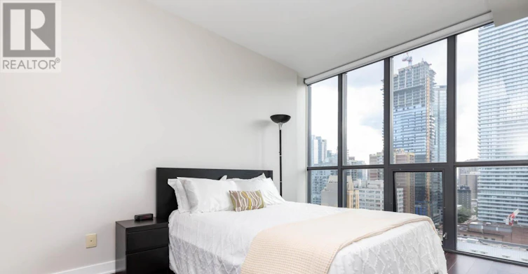 1907-110 Charles Street E, Toronto, ON, M4Y 1T5 - 14