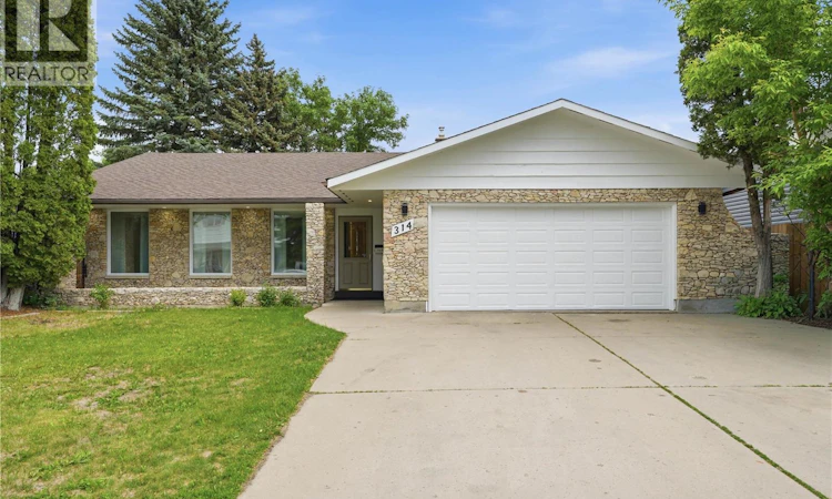 314 Anderson Crescent