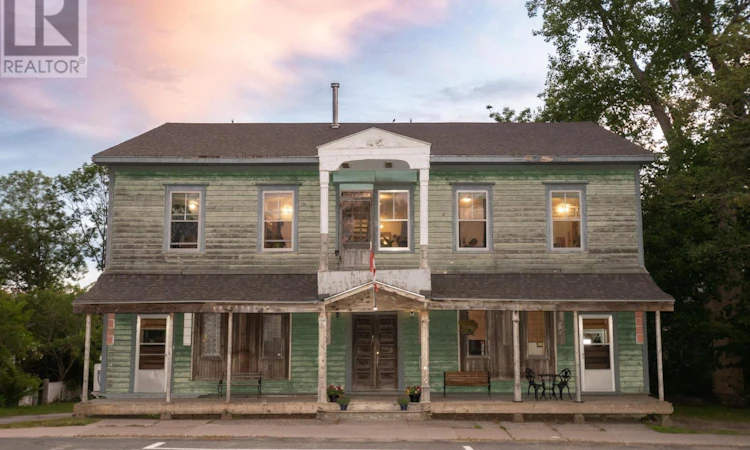 121 Water Street
