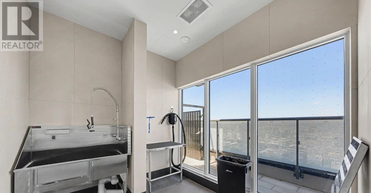 1805 Furnished) 280 Dundas Street W, Toronto, ON, M5T 0E3 - 32