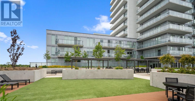 710-195 Deerfield Road, Newmarket, ON, L3Y 0G4 - 17
