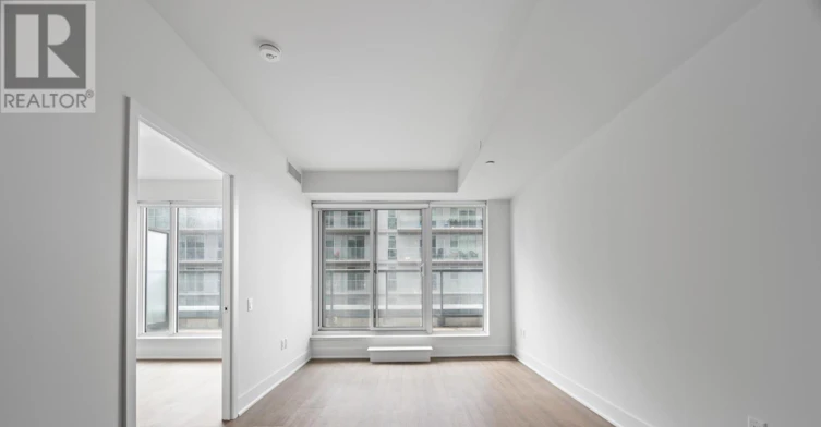 710-195 Deerfield Road, Newmarket, ON, L3Y 0G4 - 3