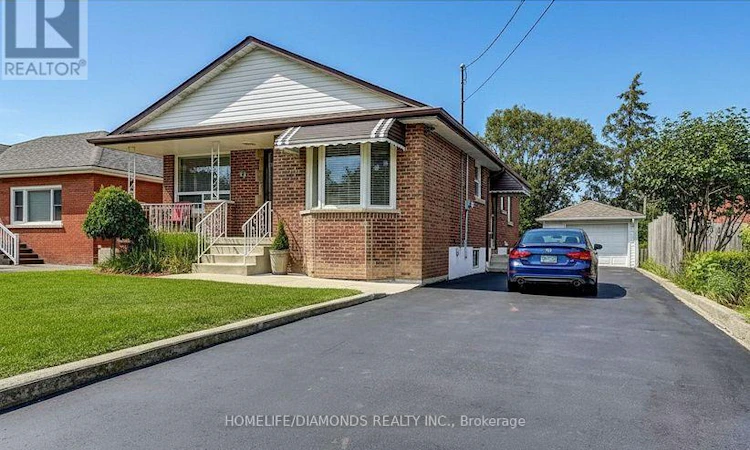 99 Duncombe Drive