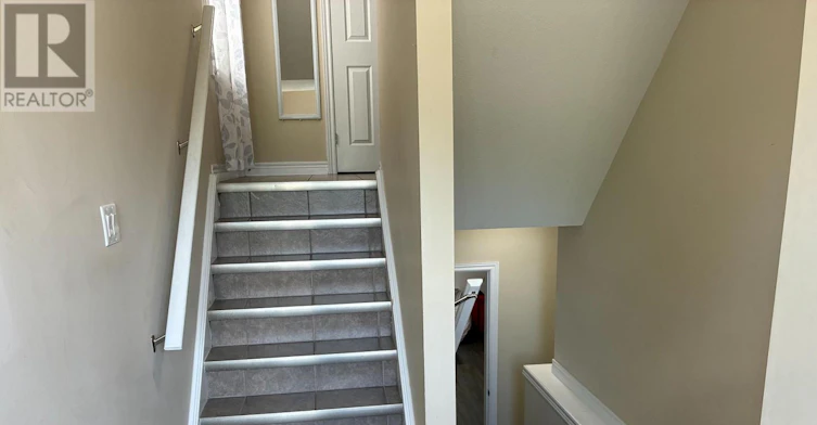 45 Oakes Crescent, Guelph, ON, N1E 0J6 - 3