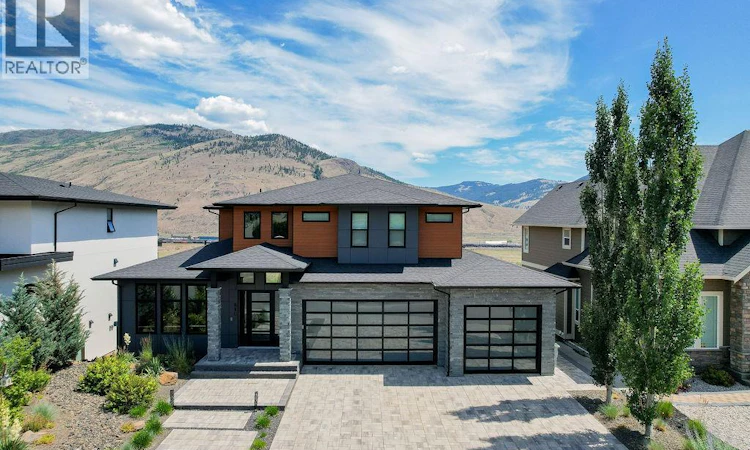 880 Cantle Drive