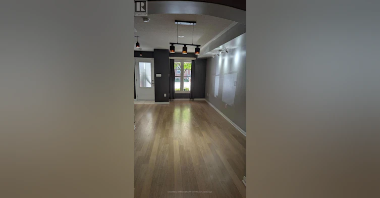 11-40 Mendelssohn Street, Toronto, ON, M1L 0G8 - 2