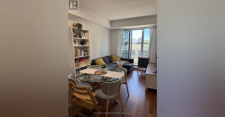 NW905-9201 Yonge Street, Richmond Hill, ON, L4C 1H9 - 12
