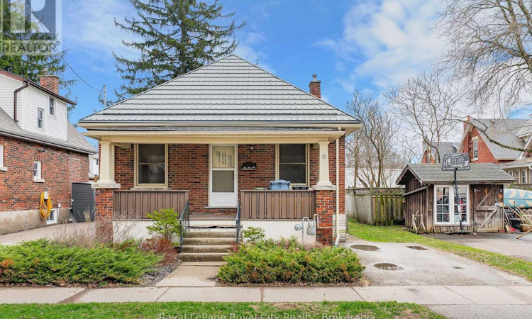 9 Stull Avenue